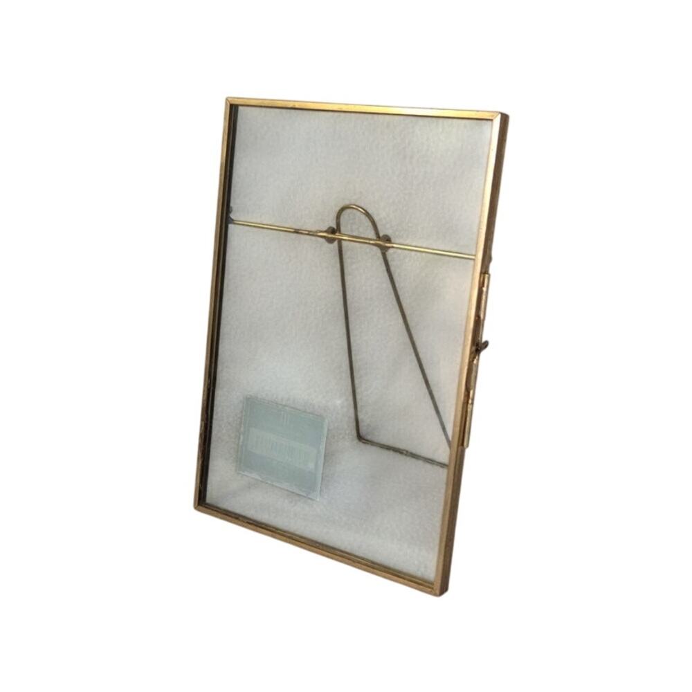 Isaac Jacobs Floating 5x7 Photo Picture Frame Glass Brass Gold Tone
